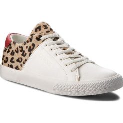 Sneakersy GUESS - FJLAR3 ELE12 100H. Białe półbuty damskie marki Guess, ze skóry ekologicznej. W wyprzedaży za 189,00 zł.