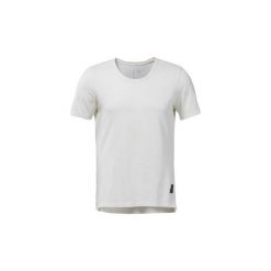 T-shirty z krótkim rękawem Reebok Sport Koszulka Combat Slub. Białe koszulki męskie Reebok Sport, s, bez wzorów, sportowe, bez kołnierzyka, z krótkim rękawem, krótkie. Za 104,30 zł.