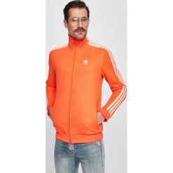 Adidas Originals - Bluza. Pomarańczowe bluzy męskie adidas Originals, s, bez wzorów, z elastanu, z kapturem, bez rękawów, bez kaptura. Za 329,90 zł.