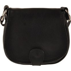 Skórzana torebka w kolorze czarnym - 17 x 19 x 6 cm. Czarne torebki klasyczne damskie ORE10, w paski, ze skóry. W wyprzedaży za 109,95 zł.
