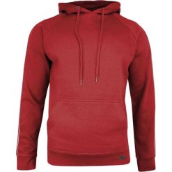 Czerwona Ciepła Męska Bluza -BRAVE SOUL- z Kapturem i Dużą Kieszonką, Białe Lampasy SWBRSAW19STIGMACred. Czerwone bluzy męskie m, z bawełny, klasyczne, z kapturem. W wyprzedaży za 49,00 zł.