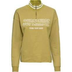 Bluza z małą stójką bonprix zielono-biały. Bluzy damskie bonprix. Za 49,99 zł.