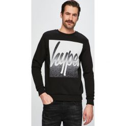 Hype - Bluza. Czarne bluzy męskie Hype, xl, z nadrukiem, z bawełny, z kapturem, bez rękawów, bez kaptura. W wyprzedaży za 119,90 zł.