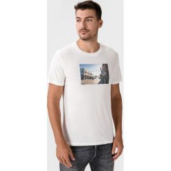 Jack & Jones Dylant Koszulka Biały. Białe podkoszulki męskie Jack & Jones, s, z nadrukiem, z bawełny, bez kołnierzyka, krótkie. Za 78,95 zł.