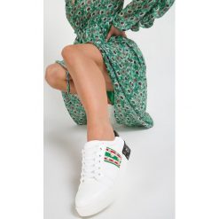 Białe Trampki Amalithea. Białe trampki i tenisówki damskie Renee, bez wzorów, bez zapięcia. W wyprzedaży za 49,99 zł.