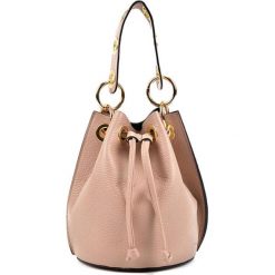 Torebki klasyczne damskie: Skórzana torebka w kolorze pudrowym – (S)17 x (W)20,5 x (G)16 cm