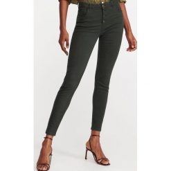 Spodnie push up - Khaki. Spodnie damskie Reserved. Za 89,99 zł.