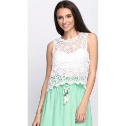 Biały Top Up All Night. Białe bluzki damskie Born2be, xl, bez wzorów, z okrągłym kołnierzem, bez rękawów. Za 24,99 zł.