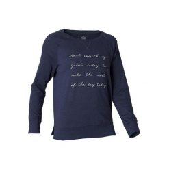 Koszulka długi rękaw Gym & Pilates 500 damska granatowa z nadrukiem. Koszulki damskie DOMYOS. Za 44,99 zł.