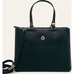 Tommy Hilfiger - Torebka. Niebieskie torby damskie na zakupy TOMMY HILFIGER, w paski, ze skóry ekologicznej, na ramię, bez dodatków. W wyprzedaży za 539,90 zł.