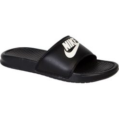 Nike Sportswear - Klapki Benassi JDI. Czarne kapcie męskie Nike Sportswear, z gumy, bez zapięcia. Za 119,90 zł.