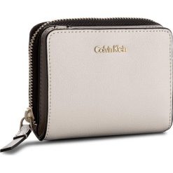 Portfele damskie: Mały Portfel Damski CALVIN KLEIN BLACK LABEL – Frame Medium Zpi W K60K604013 000