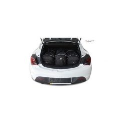 OPEL ASTRA GTC, 2009-2015 TORBY DO BAGAŻNIKA 3 SZT KJUST - 7031010. Czarne torby podróżne KJUST, bez wzorów, z kauczuku, klasyczne. Za 799,00 zł.
