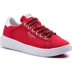 Tenisówki PEPE JEANS - Roxy Summer PLS30855 Redwood 245. Czerwone półbuty damskie Pepe Jeans, na co dzień, bez wzorów, z jeansu, bez obcasa, na płaskiej podeszwie, bez zapięcia. W wyprzedaży za 169,00 zł.