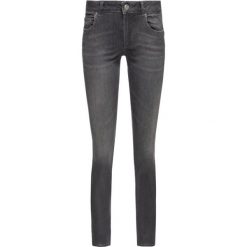 Jeansy Slim Fit Silvian Heach Kim PGA19550JE. Szare jeansy damskie Silvian Heach. W wyprzedaży za 259,00 zł.