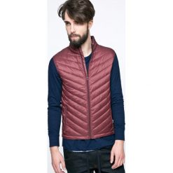 Wrangler - Bezrękawnik. Brązowe kurtki męskie Wrangler, m, bez wzorów, z poliesteru, bez kaptura. W wyprzedaży za 159,90 zł.