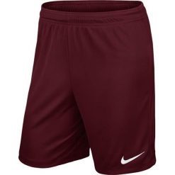 Nike Spodenki piłkarskie Park II M bordowe r. M (725887-677). Czerwone spodenki i szorty męskie marki Nike, m, do piłki nożnej. Za 45,73 zł.