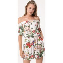 Biały Kombinezon Dimness. Białe kombinezony damskie Born2be, s, w kwiaty, eleganckie, bez kołnierzyka, z krótkim rękawem, krótkie. Za 49,99 zł.