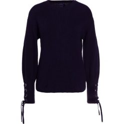 Polo Ralph Lauren Sweter hunter navy. Niebieskie swetry klasyczne męskie marki Polo Ralph Lauren, m, z bawełny, polo. W wyprzedaży za 495,20 zł.