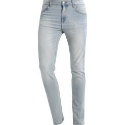 Cheap Monday TIGHT Jeans Skinny Fit cure blue. Niebieskie jeansy męskie relaxed fit marki Cheap Monday. W wyprzedaży za 146,30 zł.
