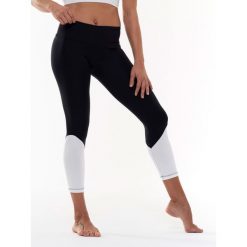 Legginsy push-up w kolorze czarno-białym. Czarne legginsy damskie Liposlim, m, bez wzorów, z tkaniny. W wyprzedaży za 107,95 zł.