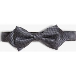 Drykorn - Muszka męska z jedwabiu – Wade, niebieski. Niebieskie muszki męskie DRYKORN, bez wzorów, eleganckie. Za 179,95 zł.