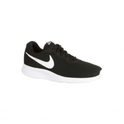 Buty męskie do szybkiego marszu Tanjun w kolorze czarno-białym. Czarne buty fitness męskie Nike. Za 219,99 zł.