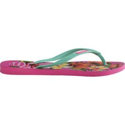 HAVAIANAS SLIM SUMMER > H4129848-0064P. Zielone klapki damskie Havaianas, w paski, z gumy, bez obcasa. W wyprzedaży za 99,99 zł.