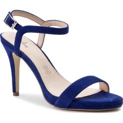 Sandały MENBUR - 07352 Dazzling Blue 0066. Niebieskie klapki damskie Menbur, bez wzorów, ze skóry ekologicznej, bez obcasa, na obcasie. W wyprzedaży za 189,00 zł.