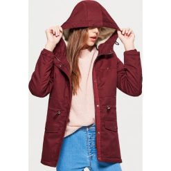 Parka z kapturem - Bordowy. Czerwone parki damskie Cropp, l. Za 249,99 zł.