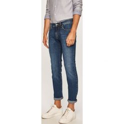 Pierre Cardin - Jeansy Antibes 3003. Czarne jeansy męskie Pierre Cardin, bez wzorów. W wyprzedaży za 269,90 zł.