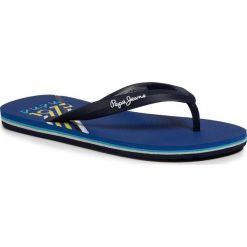 Japonki PEPE JEANS - Whale Archive PMS70084 Beat 549. Niebieskie klapki męskie Pepe Jeans, z jeansu, bez zapięcia. W wyprzedaży za 79,00 zł.