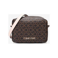 Calvin Klein Monogram Cross body bag Brązowy. Pomarańczowe torebki klasyczne damskie Calvin Klein, w paski, z materiału, bez dodatków. Za 324,95 zł.