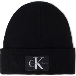 Czapka CALVIN KLEIN JEANS - J Basic Men Knited Beanie K50K504934 BAE. Czarne czapki męskie Calvin Klein Jeans, bez wzorów, z wiskozy. Za 179,00 zł.