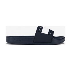 Tommy Jeans Kapcie Niebieski. Niebieskie kapcie damskie Tommy Jeans, z jeansu. Za 240,95 zł.