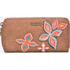 Portfele damskie: Desigual – Portfel