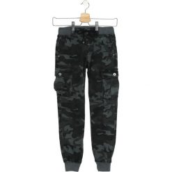 Ciemnoszare Spodnie Lose It. Czarne spodnie chłopięce marki Born2be, na zimę, moro, z jeansu. Za 44,99 zł.