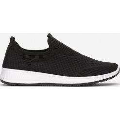 Czarne Buty Sportowe Aglalaira. Czarne buty sportowe męskie Born2be, bez zapięcia. W wyprzedaży za 79,99 zł.