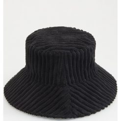 Kapelusz typu bucket hat - Czarny. Czarne kapelusze damskie Reserved. W wyprzedaży za 14,99 zł.