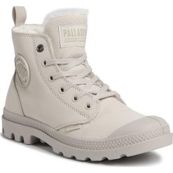 Trapery PALLADIUM - Pampa Hi Zip Wl 95982-176-M Whitecap Gray. Białe trapery damskie Palladium, ze skóry. W wyprzedaży za 379,00 zł.