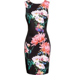 Sukienka w kwiaty bonprix czarno-różowy w kwiaty. Czarne sukienki damskie bonprix, w kwiaty, bez kołnierzyka, bez rękawów. Za 109,99 zł.