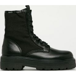 Tommy Jeans - Workery. Czarne workery damskie Tommy Jeans, z jeansu, z okrągłym noskiem, bez obcasa, na obcasie, na sznurówki. Za 749,90 zł.