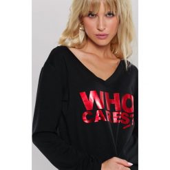 Czarna Bluza Avaunt. Czarne bluzy damskie other, s, bez wzorów, bez rękawów, bez kaptura. Za 59,99 zł.