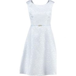 Yumi Sukienka koktajlowa sky blue. Niebieskie sukienki damskie koktajlowe marki Yumi, z poliesteru. W wyprzedaży za 356,30 zł.