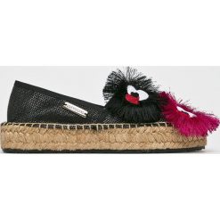 Love Moschino - Espadryle. Czarne espadryle damskie Love Moschino, bez wzorów, z materiału, bez obcasa, na obcasie. W wyprzedaży za 479,90 zł.