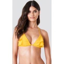Stroje kąpielowe damskie: J&K Swim X NA-KD Góra bikini z falbankami – Yellow