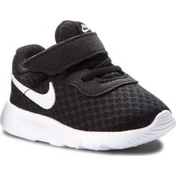 Buty NIKE - Tanjun (TDV) 818383 011 Black/White/White. Czarne półbuty chłopięce Nike, na rzepy. W wyprzedaży za 139,00 zł.