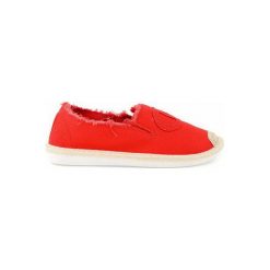Czerwone espadryle wsuwane XY2618-4. Czerwone espadryle damskie ButyModne, bez wzorów, bez obcasa. Za 88,49 zł.