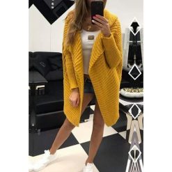 Kardigan DARISA YELLOW. Żółte bluzy damskie Kardigan DARISA YELLOW, uniwersalny, bez wzorów. W wyprzedaży za 99,00 zł.