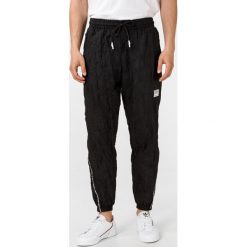 Puma Avenir Spodnie dresowe Czarny. Czarne spodnie męskie Puma, xxl, bez wzorów, z poliesteru. Za 343,95 zł.